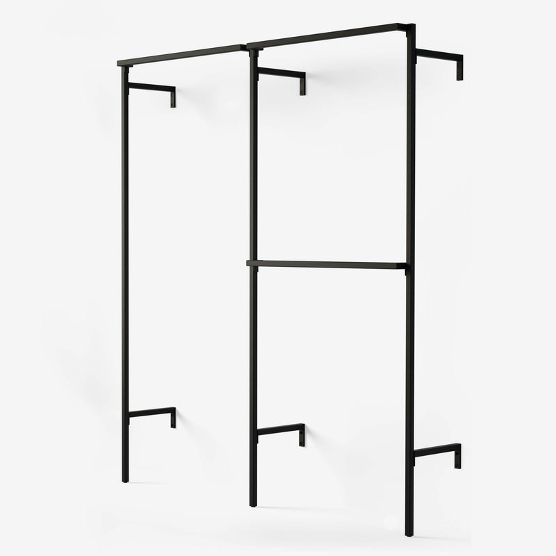 Penderie en tubes carrés noirs 2 colonnes avec une tringle pour les vêtements longs et une double tringle pour les vêtements courts