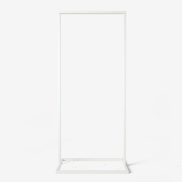 Frame Little Georgia DÉFÉCTUEUX - Petit portant à vêtements blanc minimaliste