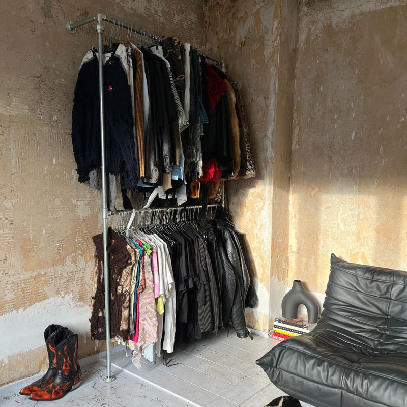 Penderie tuyaux argentés doubel tringle à vêtements 