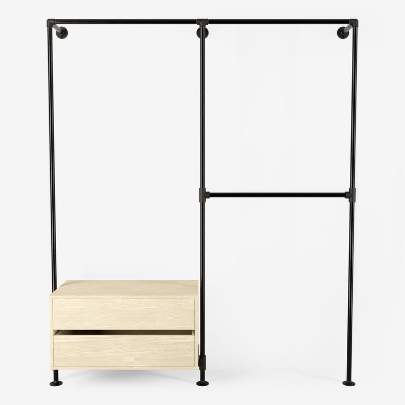 Solution de rangement Rackbuddy Walk-In en fer foncé composée de trois rails et d'une commode en pin clair